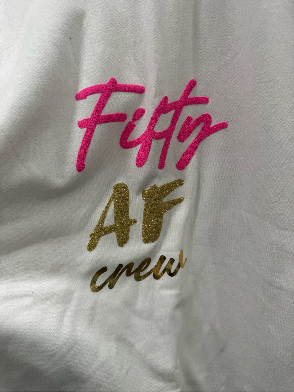 Gildan White Heavy Blend Sweatshirt with Visible Tag